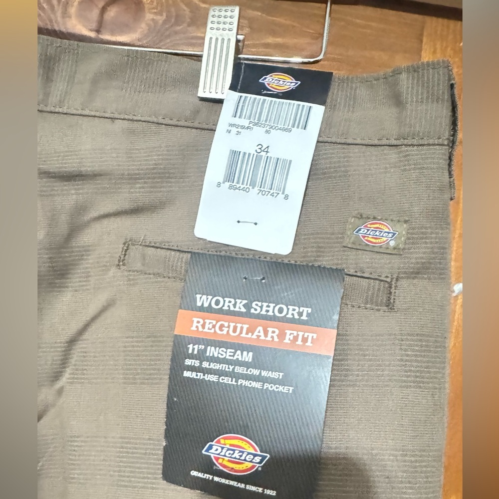 DICKIES Men’s WORK SHORTS Size 34